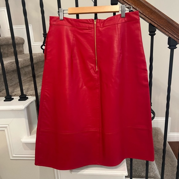 NWT Anthropologie Brand Red Faux Leather Skirt - Picture 8 of 13